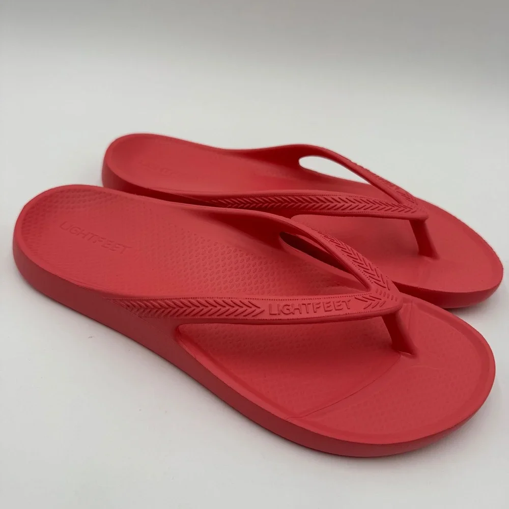 Lightfeet Arch Support Flip Flops Sandals Women 9 / Men 8 Coral Beach Vacation